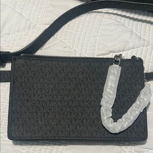 Elegant Black Women's Bag Michael Kors